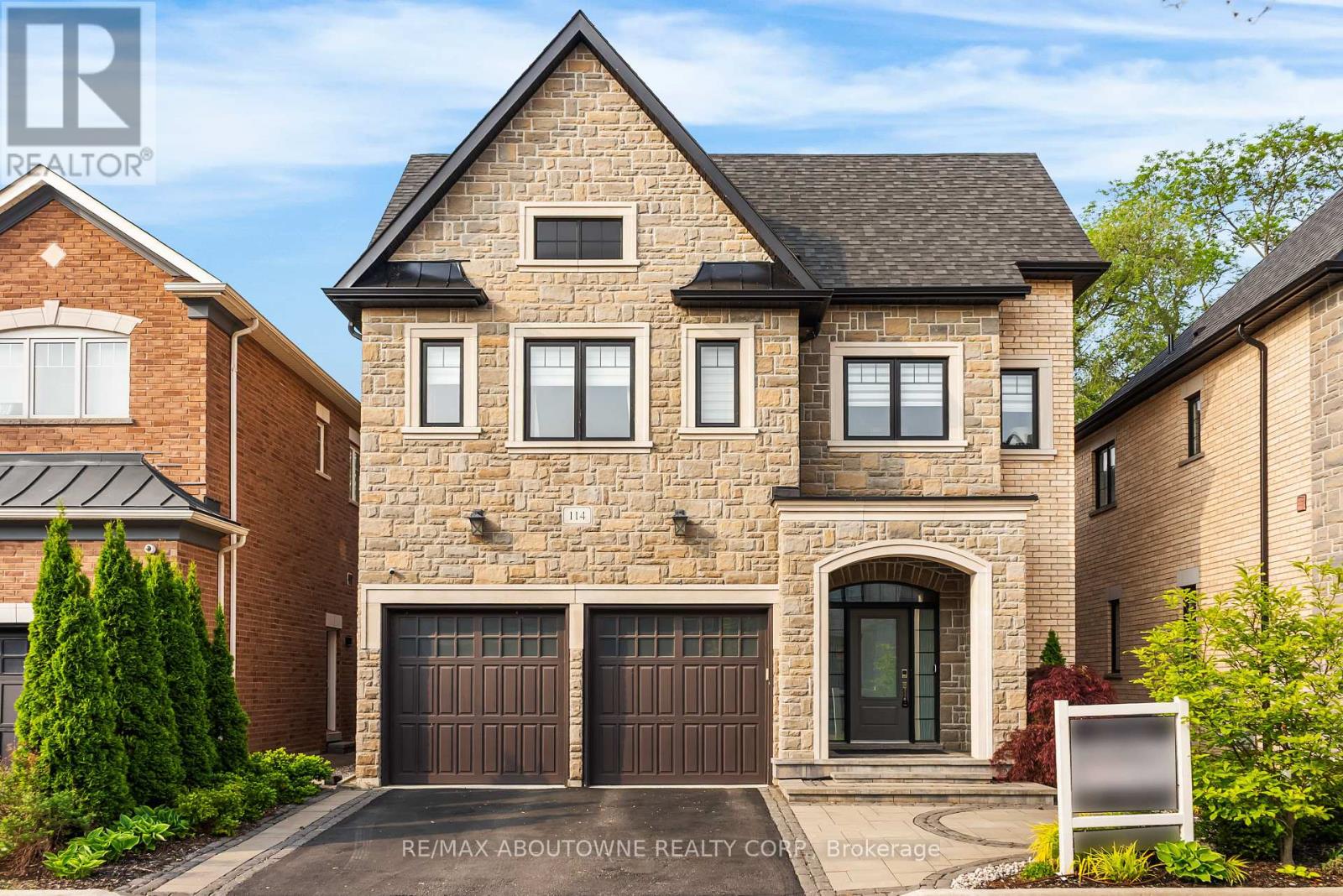 114 WATERVIEW COMMON, Oakville, Ontario