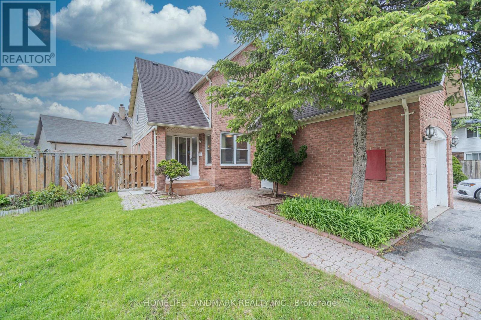 98 ECCLESFIELD DRIVE, Toronto, Ontario