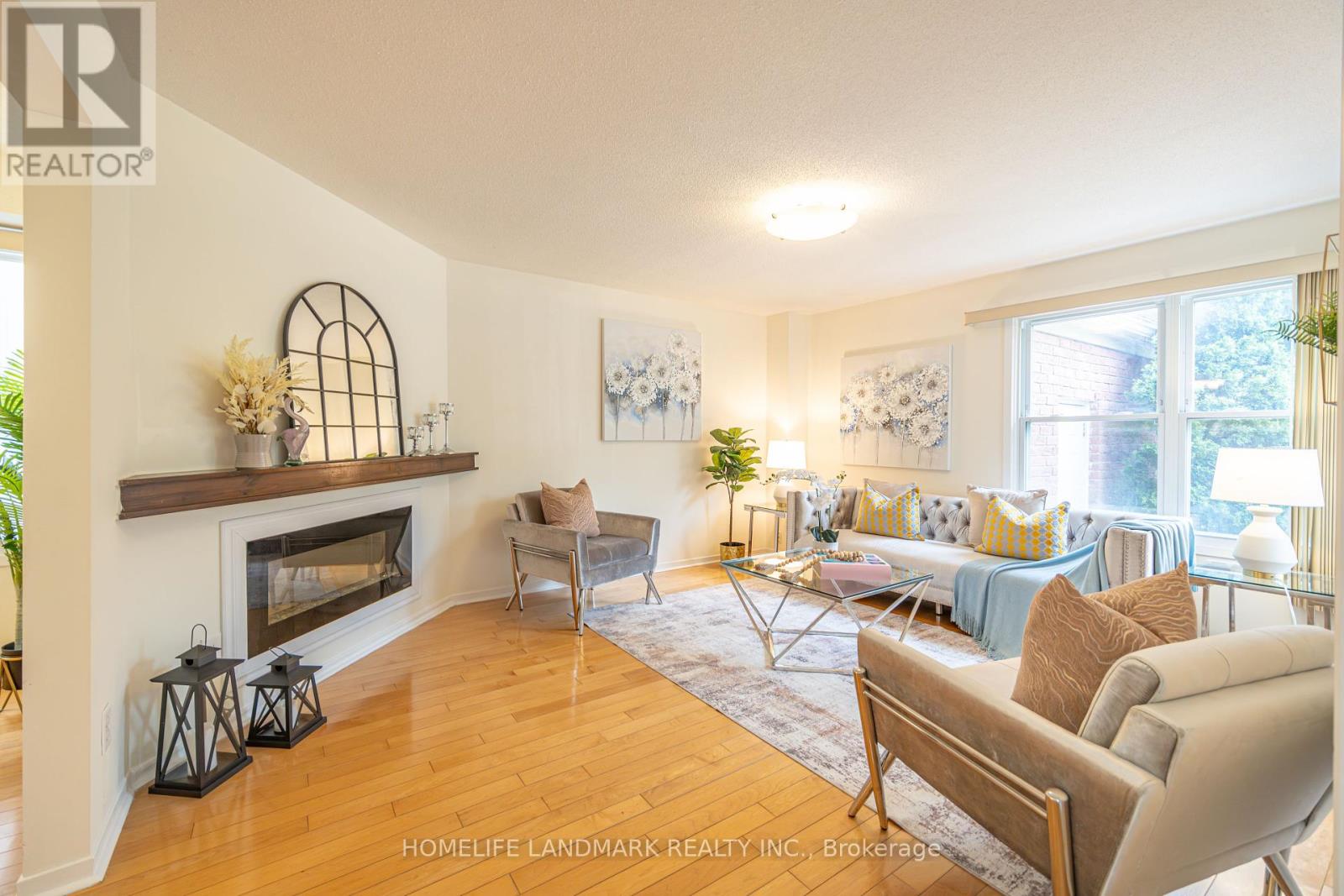 98 Ecclesfield Drive, Toronto, Ontario  M1W 3J6 - Photo 4 - E12201898