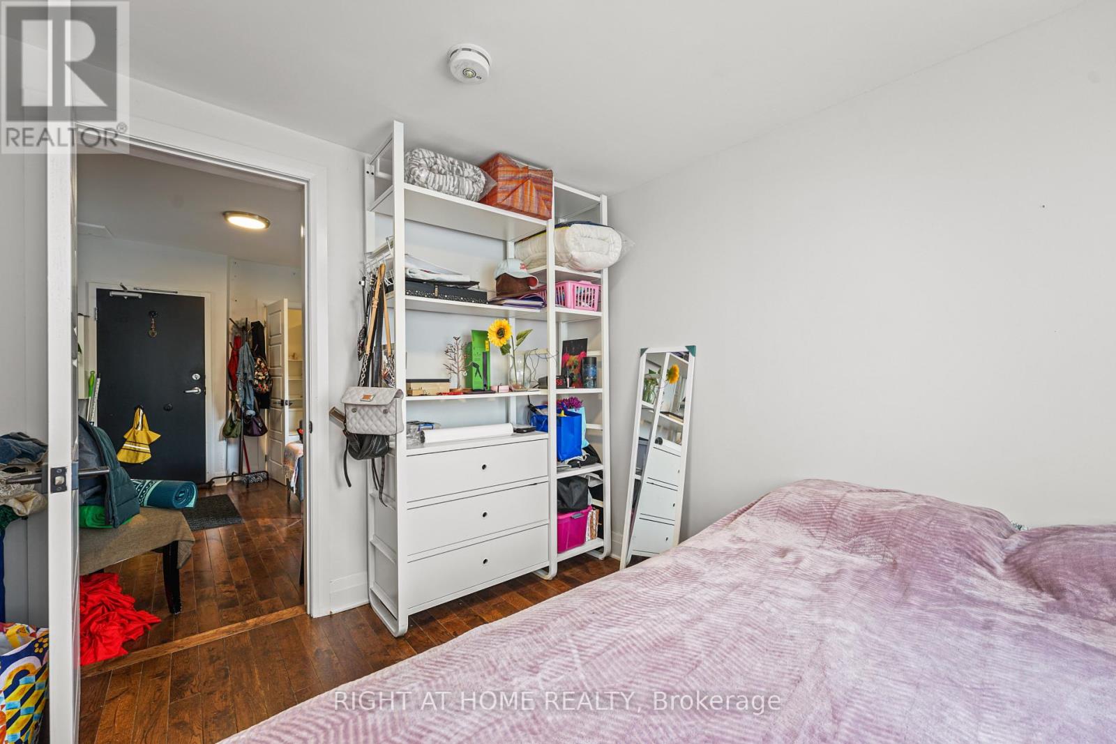 2 - 2207 Queen Street E, Toronto, Ontario  M4E 1E8 - Photo 13 - E12201940