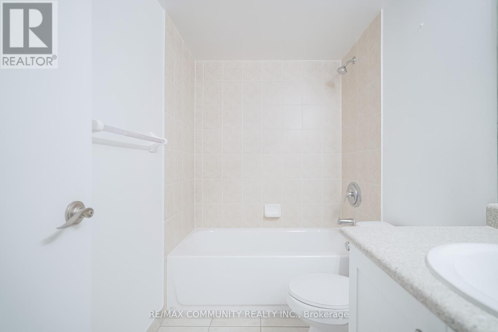 701 - 3650 Kingston Road, Toronto, Ontario  M1M 3X9 - Photo 9 - E12201995