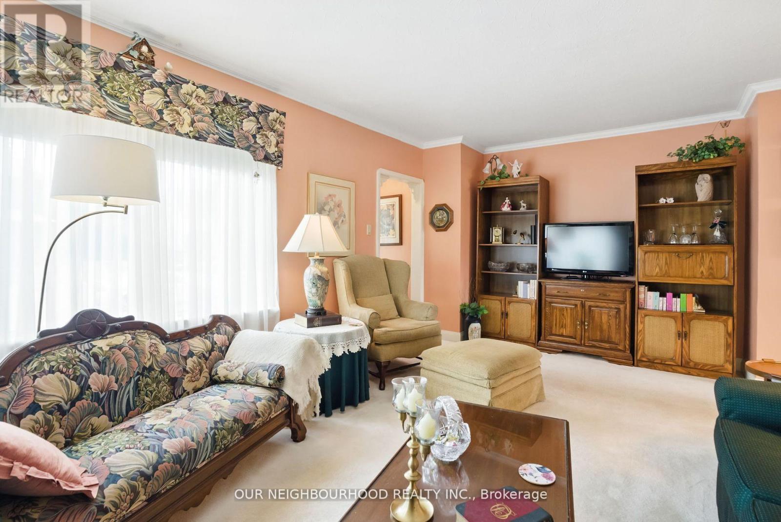 303 Byron Street N, Whitby, Ontario  L1N 4N4 - Photo 8 - E12202141