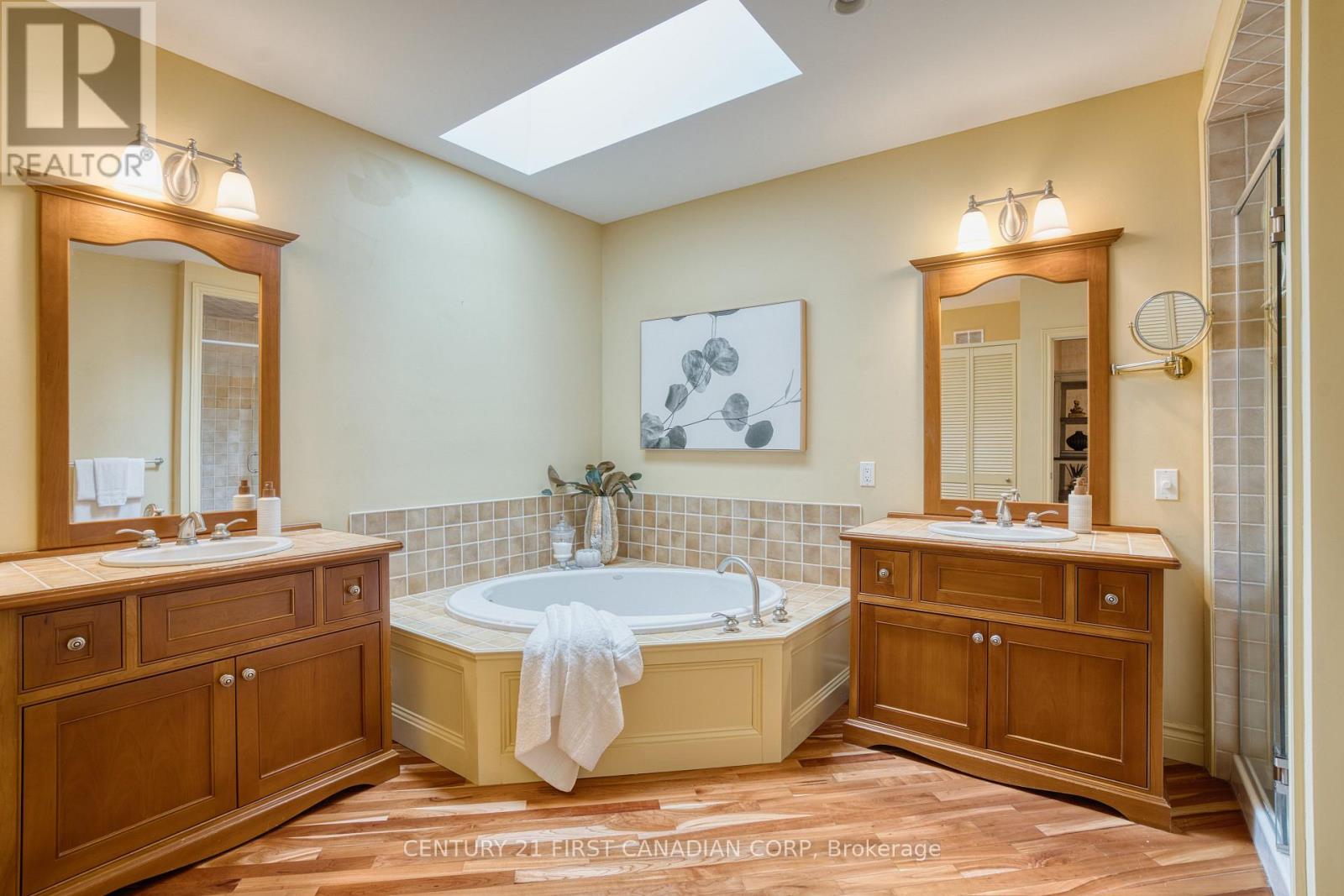 540 Mcgarrell Place, London North (North R), Ontario  N6G 5J8 - Photo 27 - X12202146