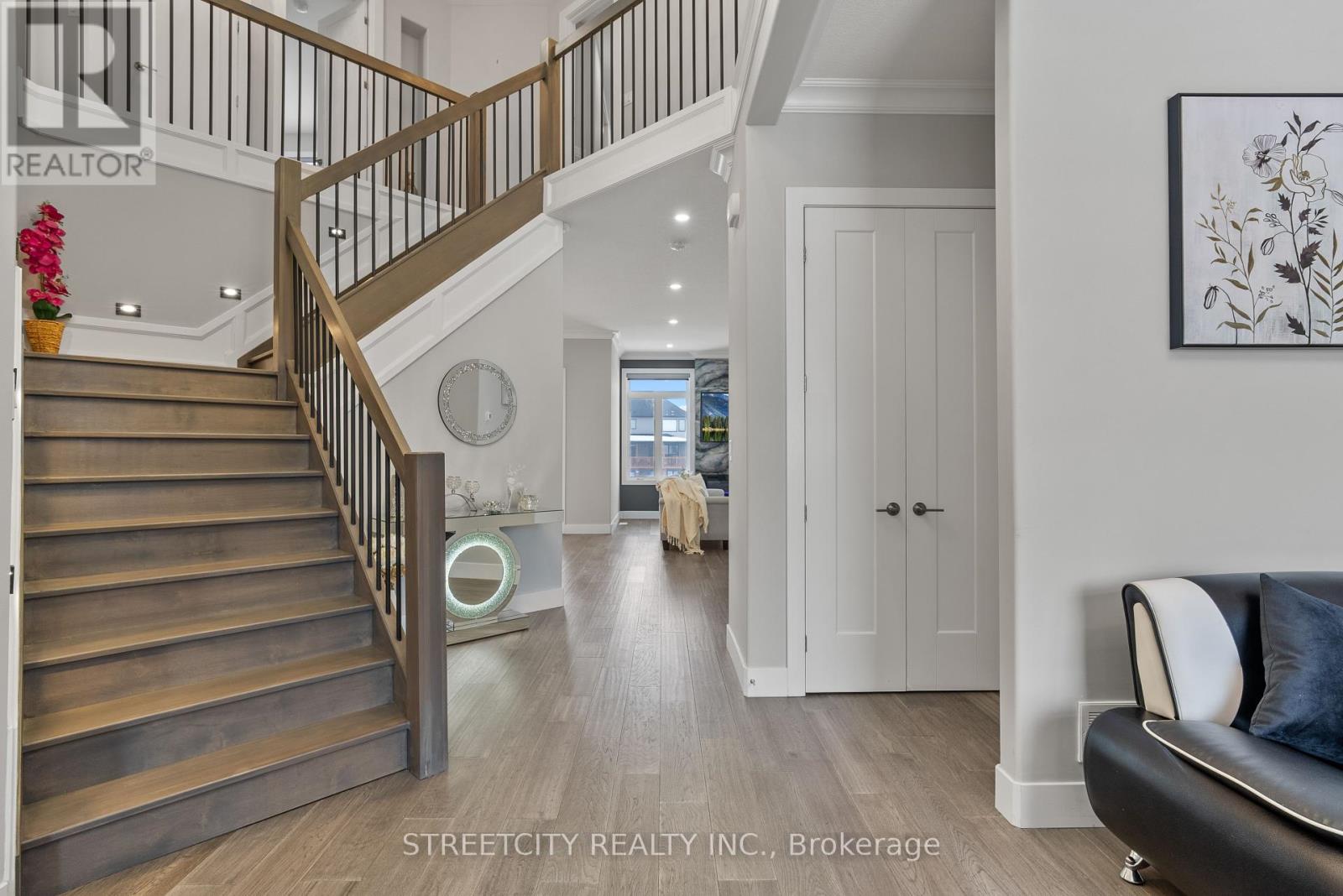 Photo 6 of 47 for 1337 Medway Park Drive