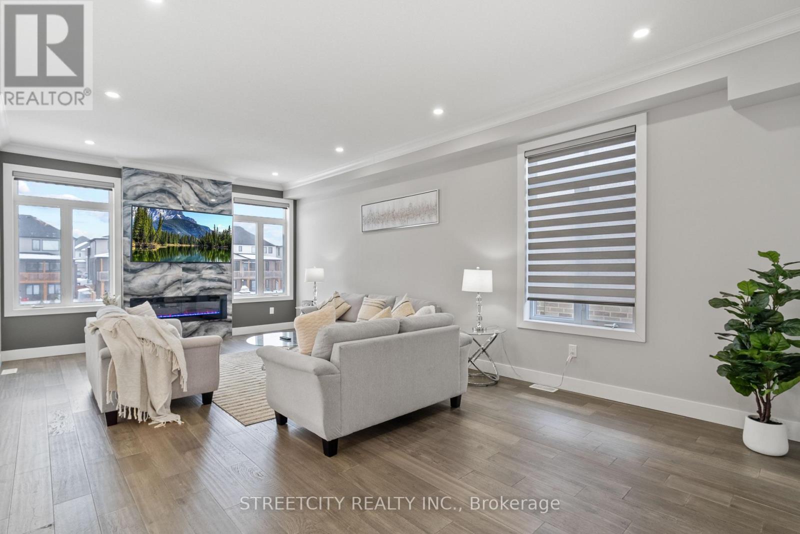 Photo 7 of 47 for 1337 Medway Park Drive