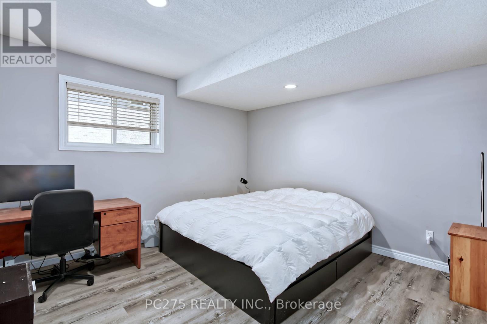 1788 Bayswater Crescent, London North (North E), Ontario  N6G 5N1 - Photo 21 - X12202174