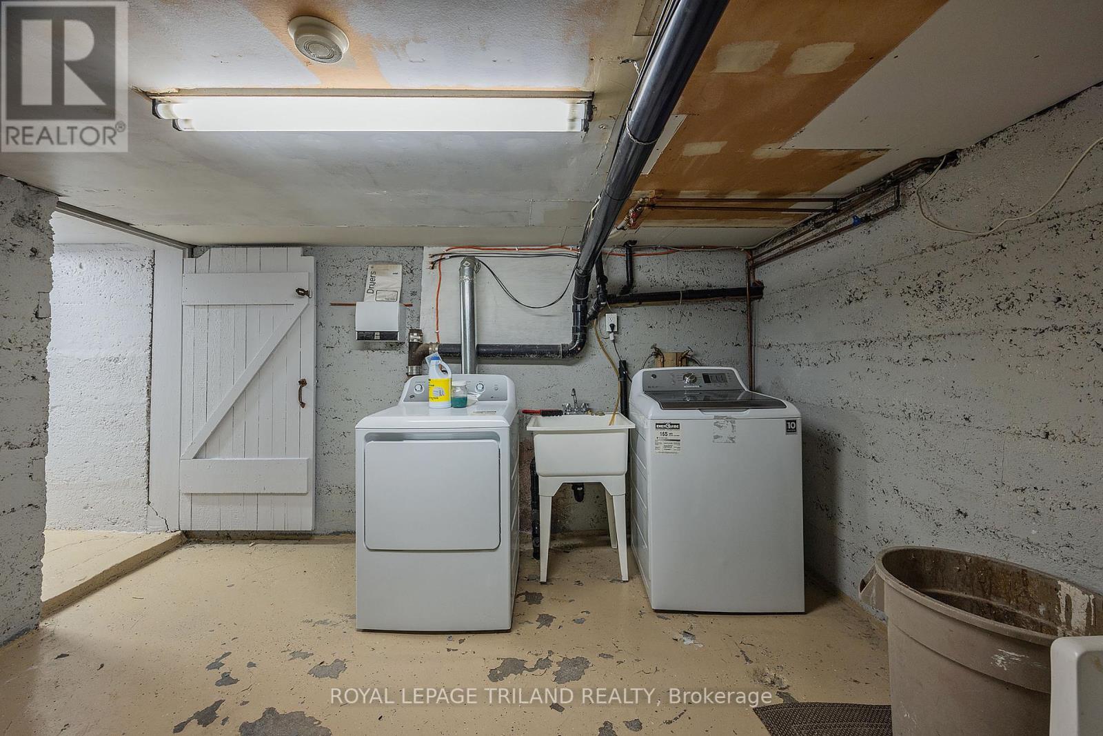 215 Wellington Street, London East, Ontario  N6B 2L2 - Photo 25 - X12202203