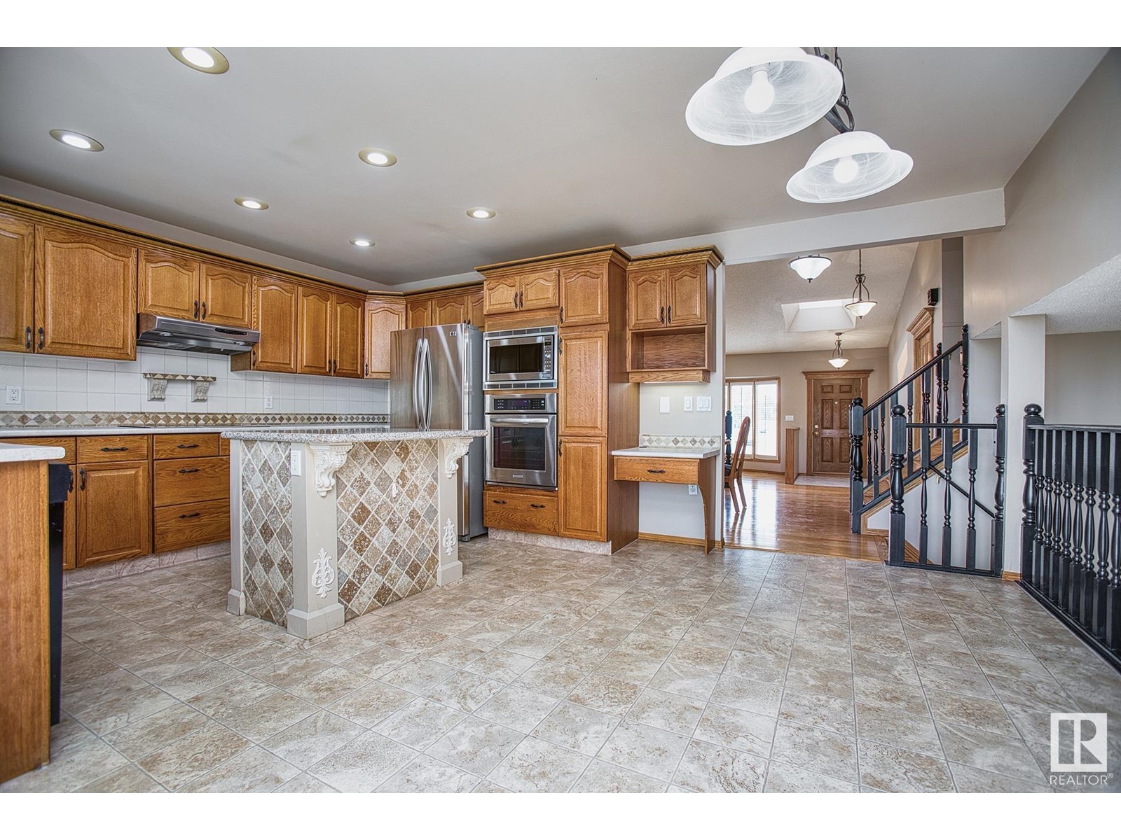 7603 157 Av Nw, Edmonton, Alberta  T5Z 2S2 - Photo 18 - E4440836