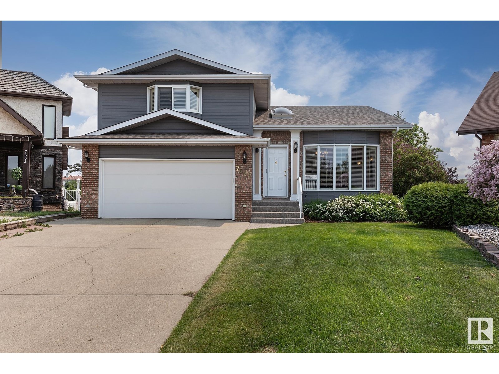 7603 157 Av Nw, Edmonton, Alberta  T5Z 2S2 - Photo 2 - E4440836