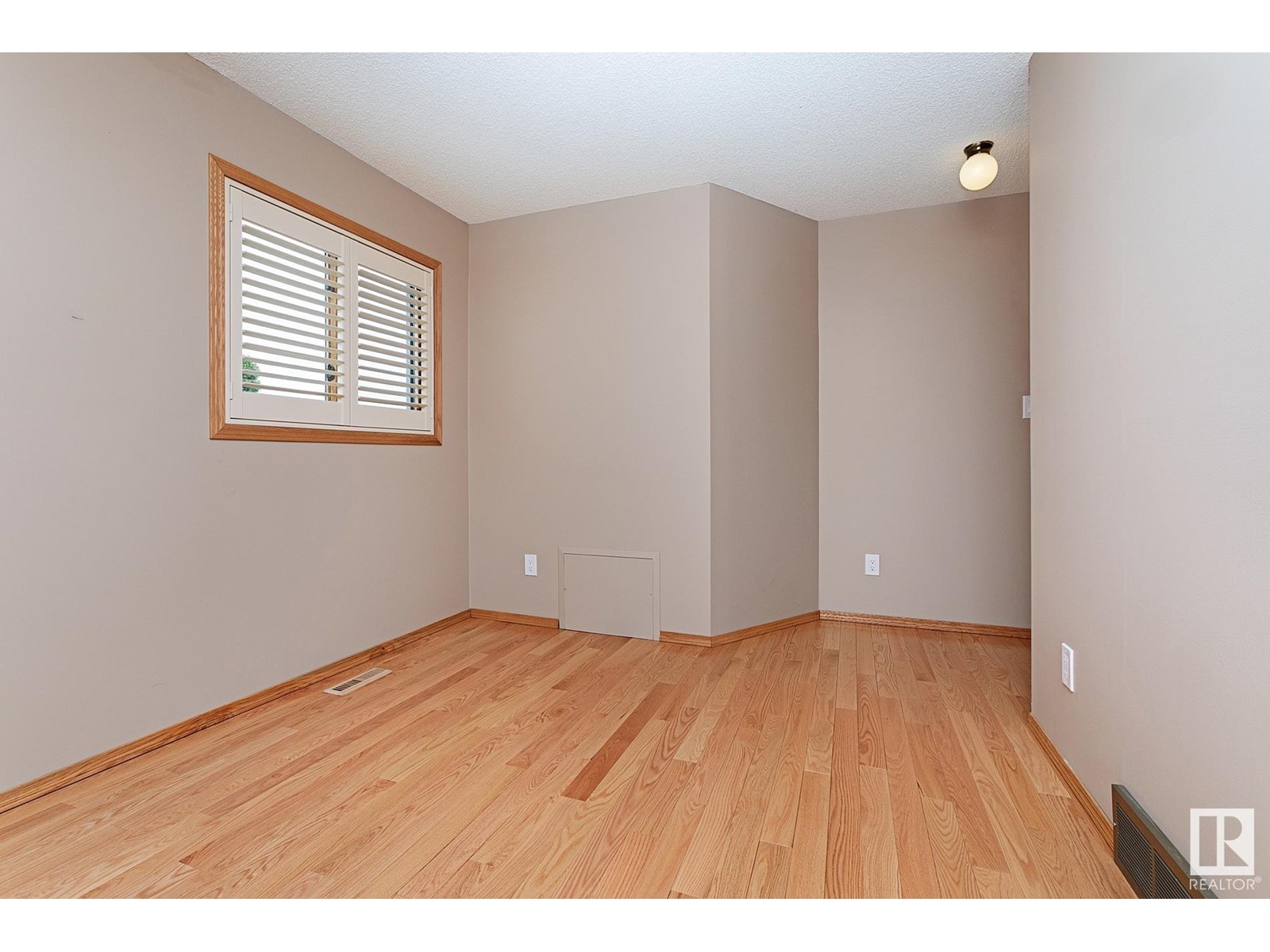 7603 157 Av Nw, Edmonton, Alberta  T5Z 2S2 - Photo 33 - E4440836