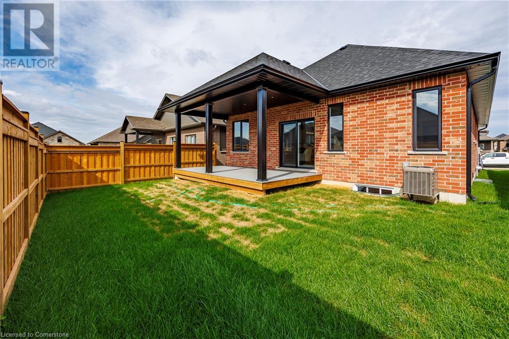 Property at 51 ROGERS Street image 3