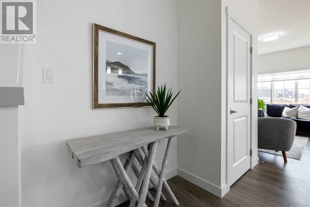 25 Heritage Manor, Cochrane, Alberta  T4C 0L3 - Photo 9 - A2206717