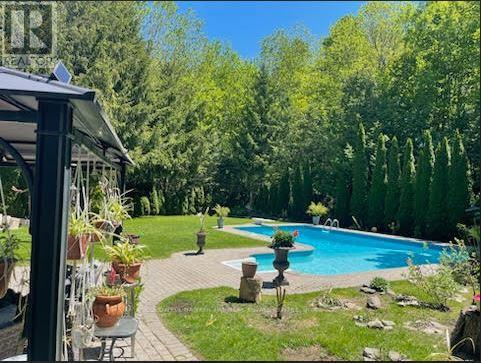 738 Leslie Valley Drive, Newmarket, Ontario  L3Y 7J3 - Photo 24 - N12202051