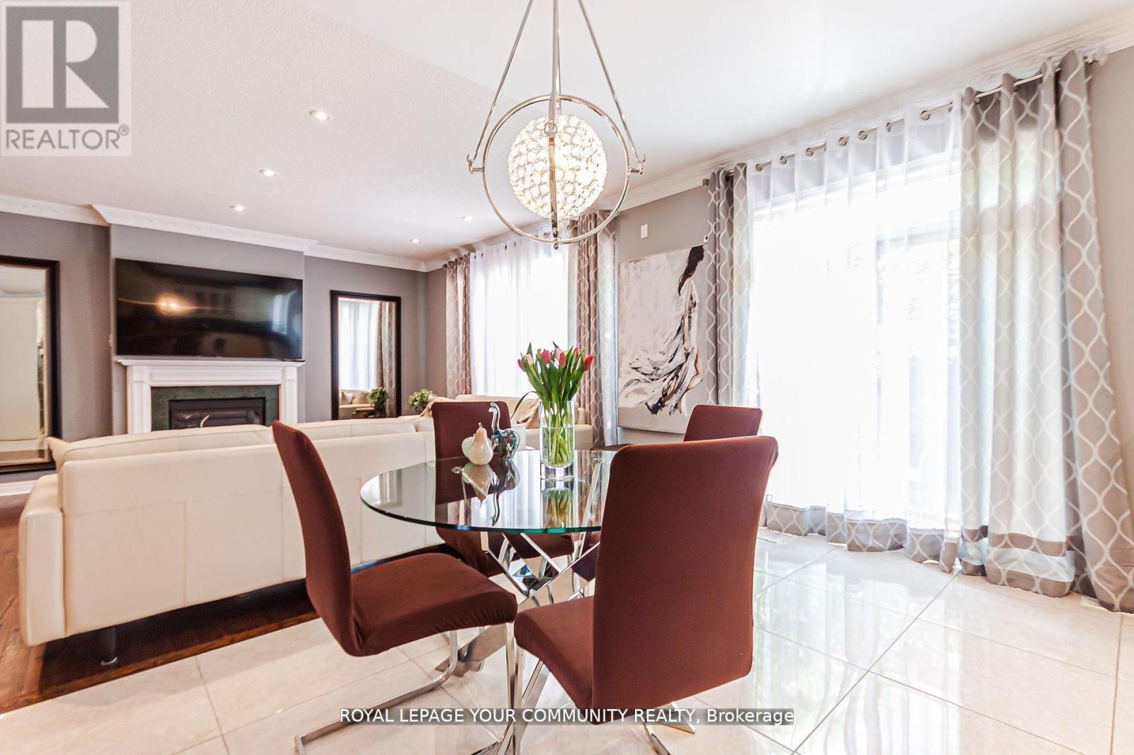 60 Pantano Drive, Vaughan, Ontario  L4J 0B2 - Photo 11 - N12202081