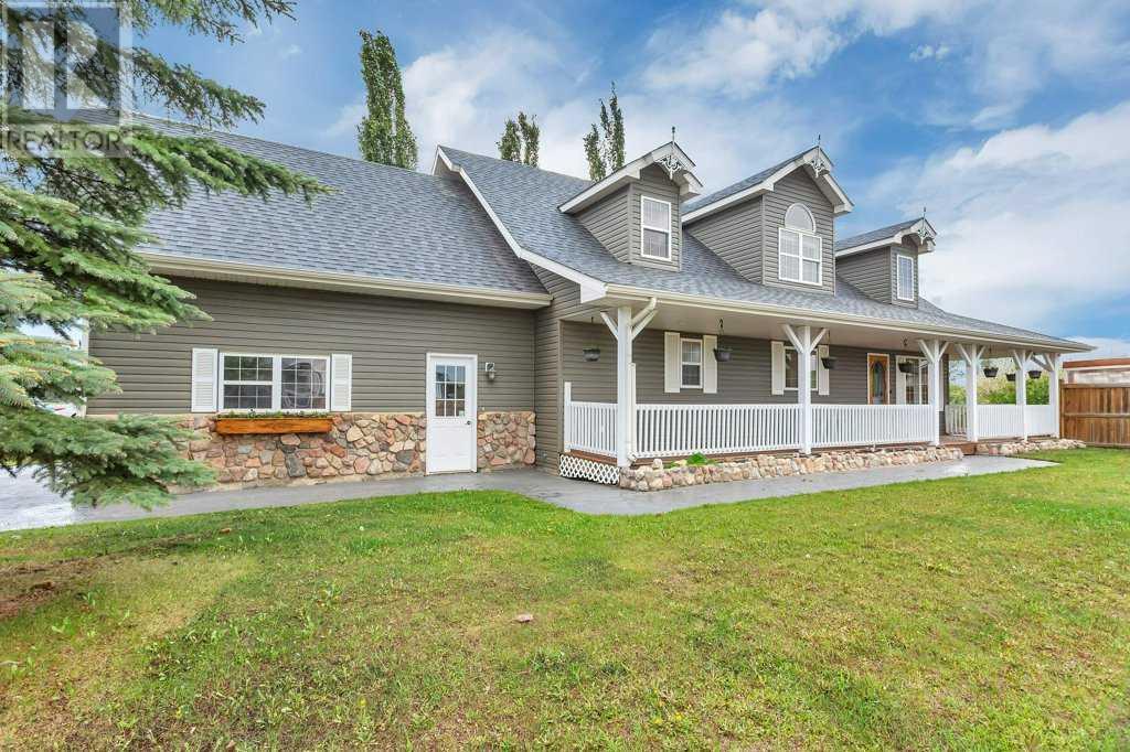 1 Fern Glade Crescent, Sylvan Lake, Alberta  T4S 1Y3 - Photo 3 - A2226070