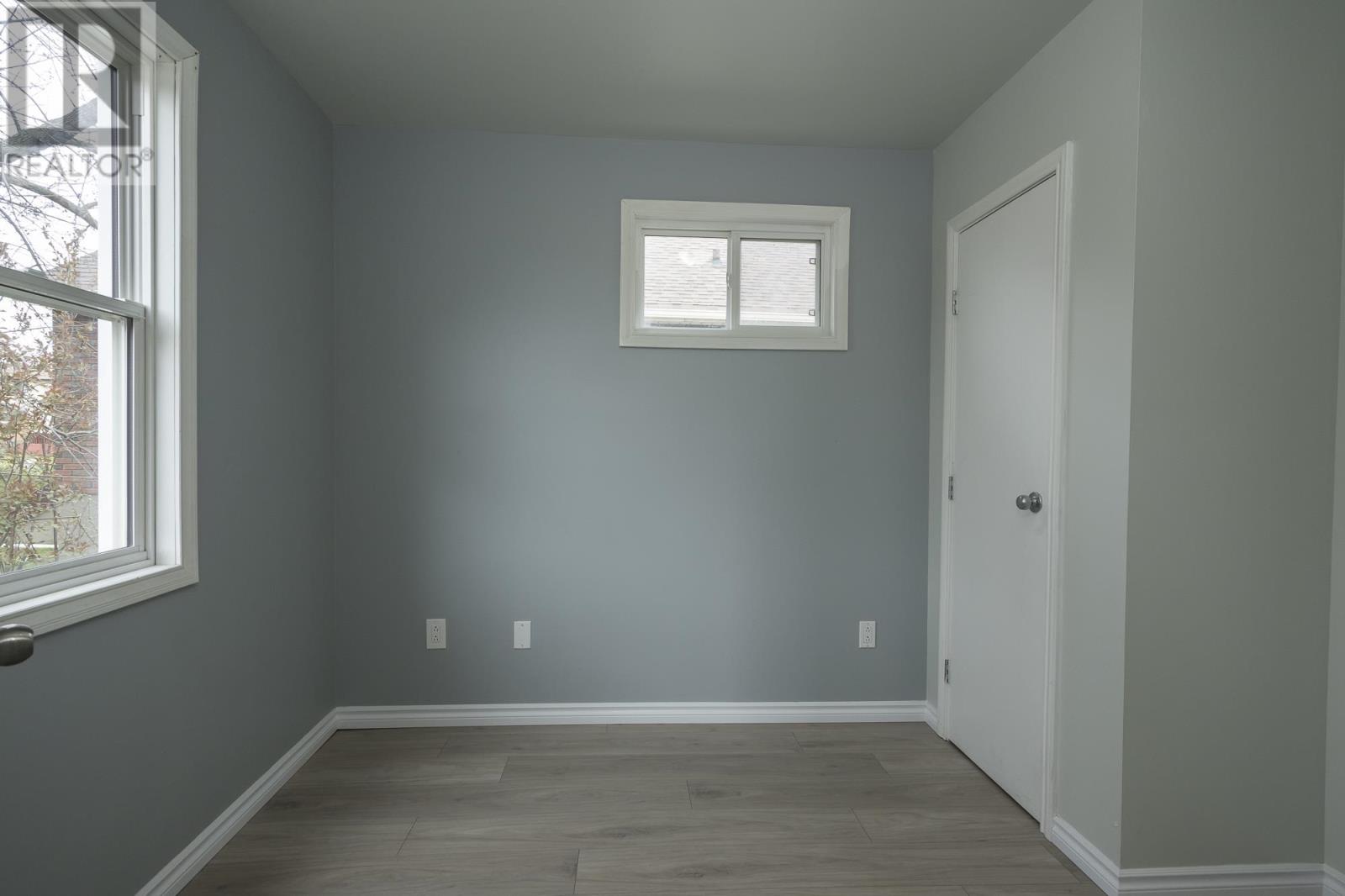 717 Northern Ave, Thunder Bay, Ontario  P7C 2W1 - Photo 10 - TB251359