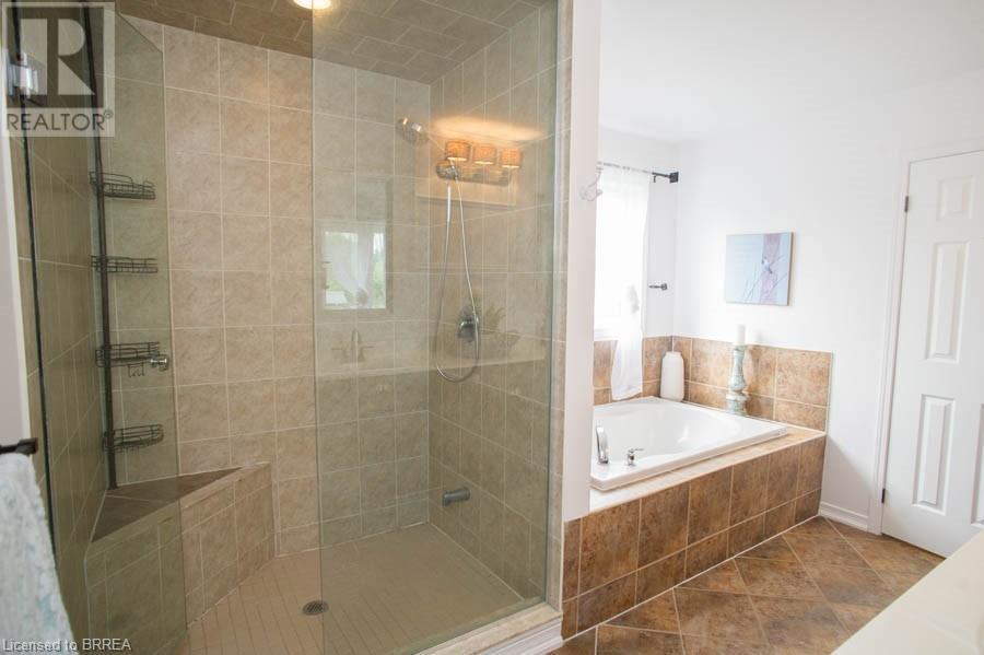 9 Waldie Crescent, Brantford, Ontario  N3T 0B7 - Photo 24 - 40738184