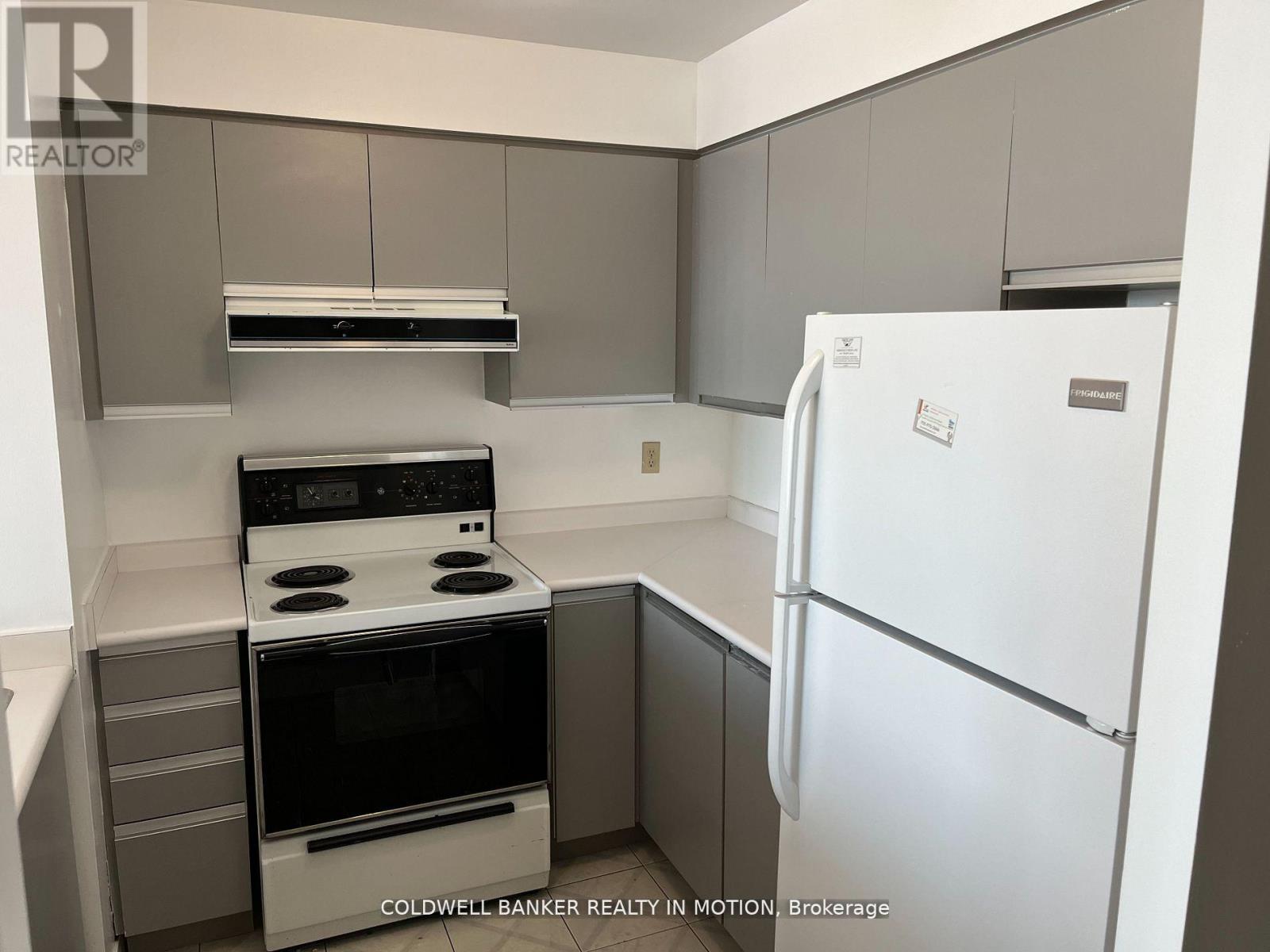 803 - 140 Dunlop Street E, Barrie (City Centre), Ontario  L4M 1B1 - Photo 6 - S12201975
