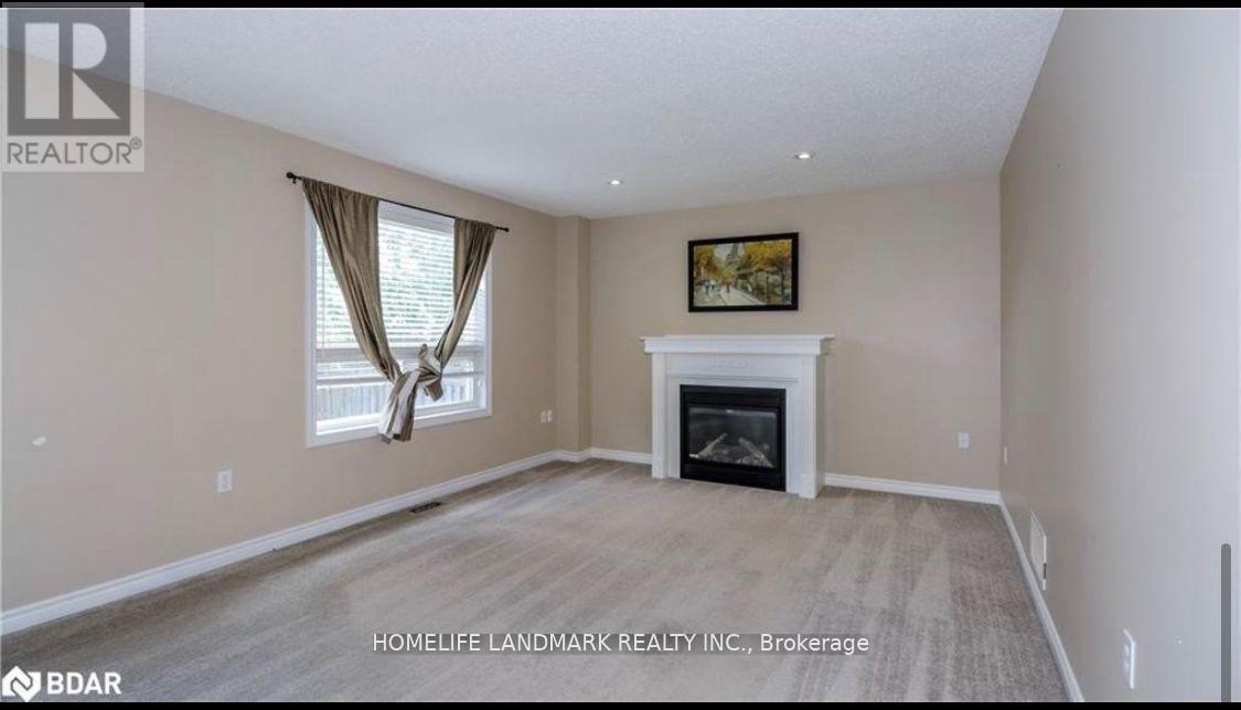61 Summerset Drive, Barrie, Ontario  L4N 0B2 - Photo 3 - S12201985