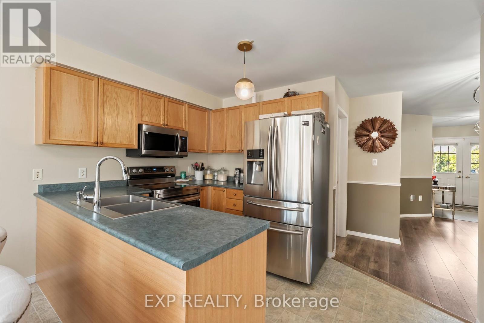 165 Marsellus Drive, Barrie, Ontario  L4N 8V7 - Photo 11 - S12202043