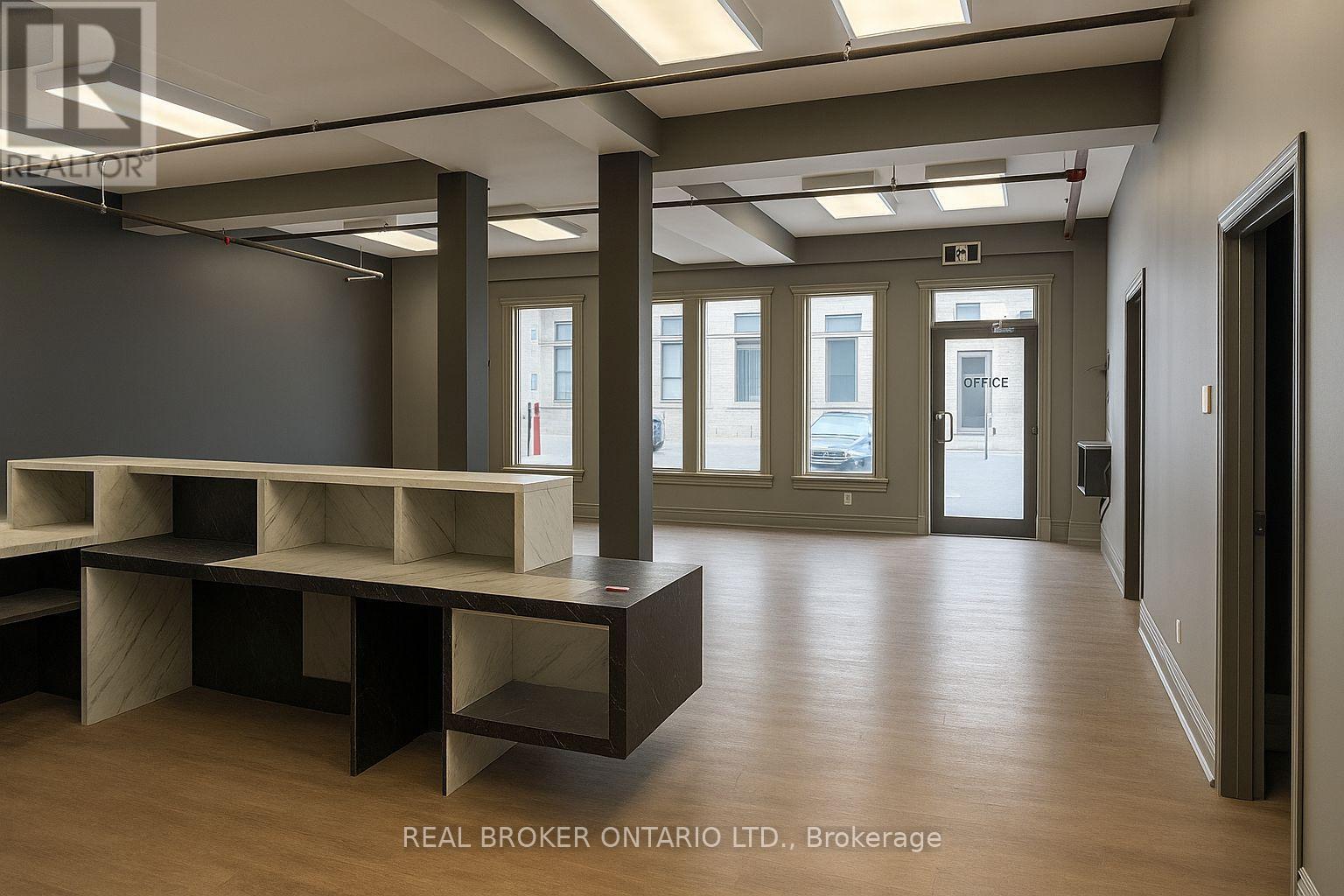 2a - 5900 Thorold Stone Road, Niagara Falls, Ontario  L2J 1A2 - Photo 4 - X12128829