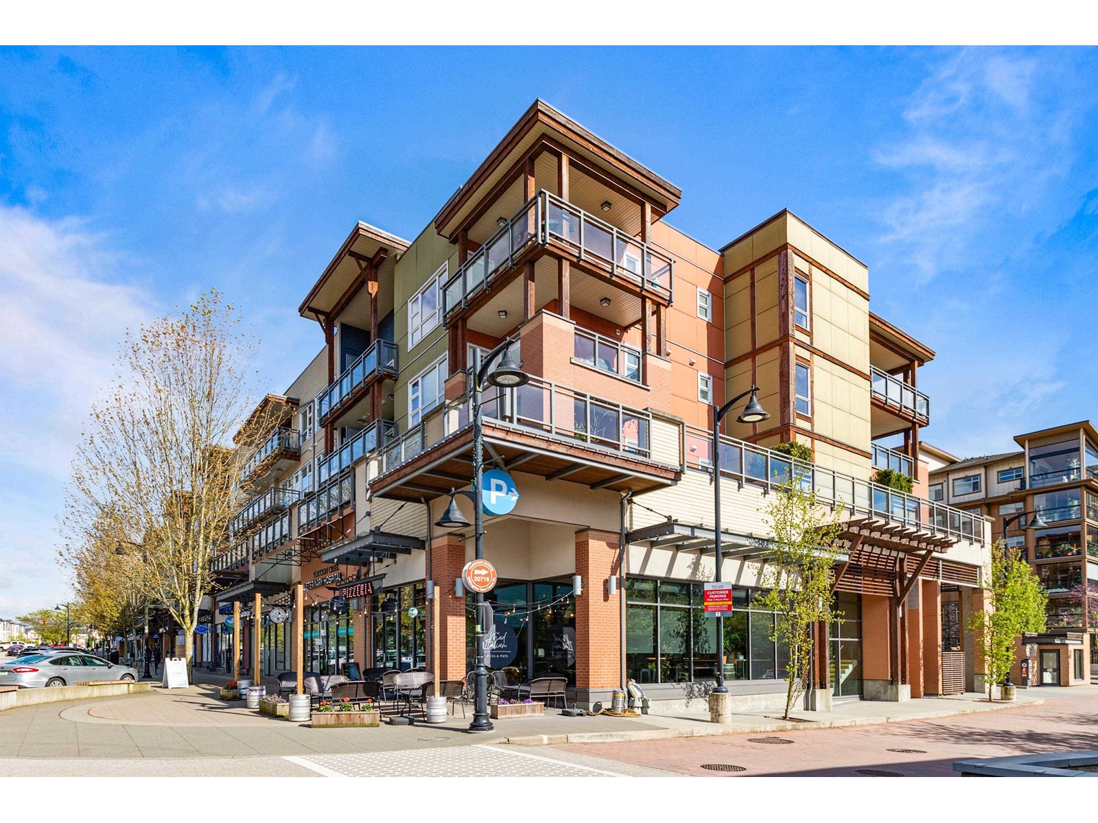 219 20728 Willoughby Town Centre Drive, Langley, British Columbia  V2Y 0P3 - Photo 1 - R3012100