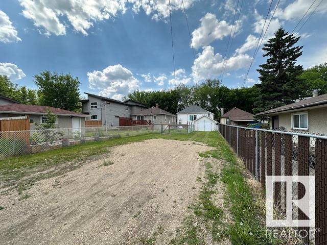 11509 88 St Nw, Edmonton, Alberta  T5B 3R2 - Photo 4 - E4440840
