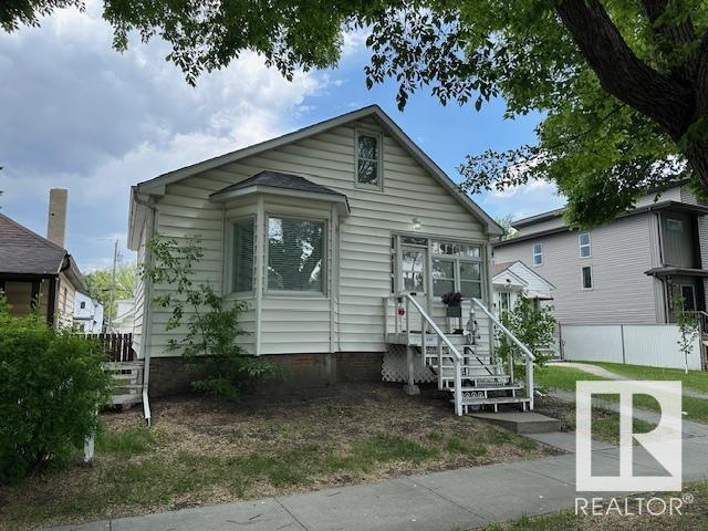 11509 88 St Nw, Edmonton, Alberta  T5B 3R2 - Photo 2 - E4440840
