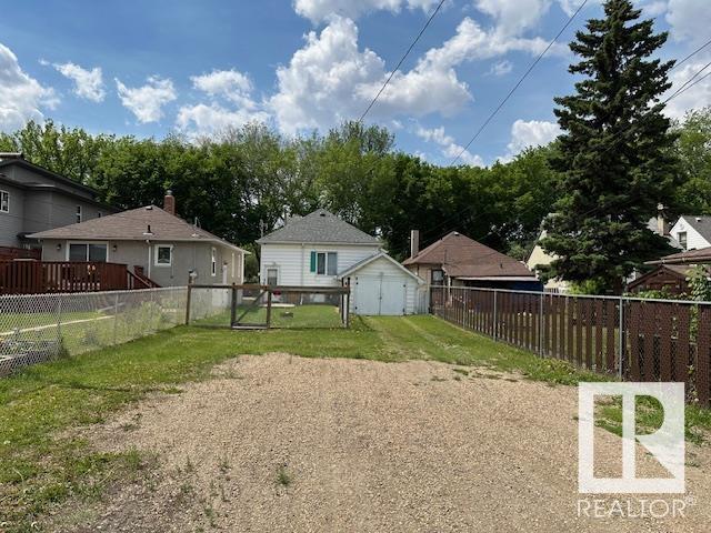11509 88 St Nw, Edmonton, Alberta  T5B 3R2 - Photo 3 - E4440840