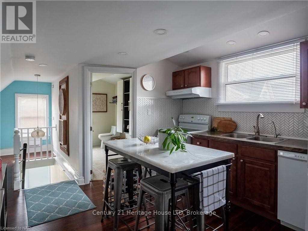 193 Vine Street, St. Catharines (Fairview), Ontario  L2M 4S7 - Photo 22 - X12202177