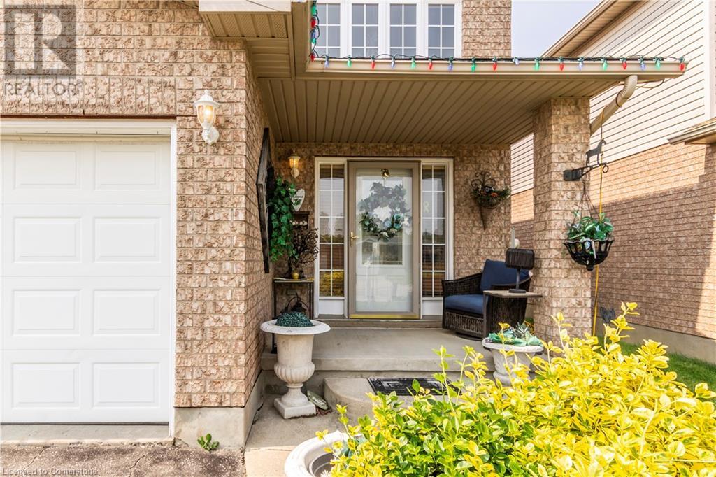 71 Maple Bush Drive, Cambridge, Ontario  N1T 2C6 - Photo 2 - 40735917