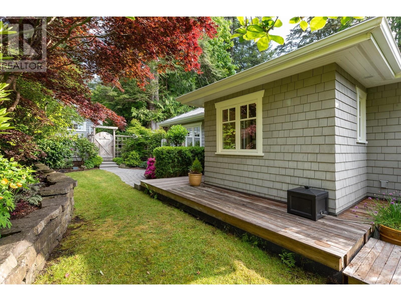 1137 Miller Road, Bowen Island, British Columbia  V0N 1G1 - Photo 5 - R3011540
