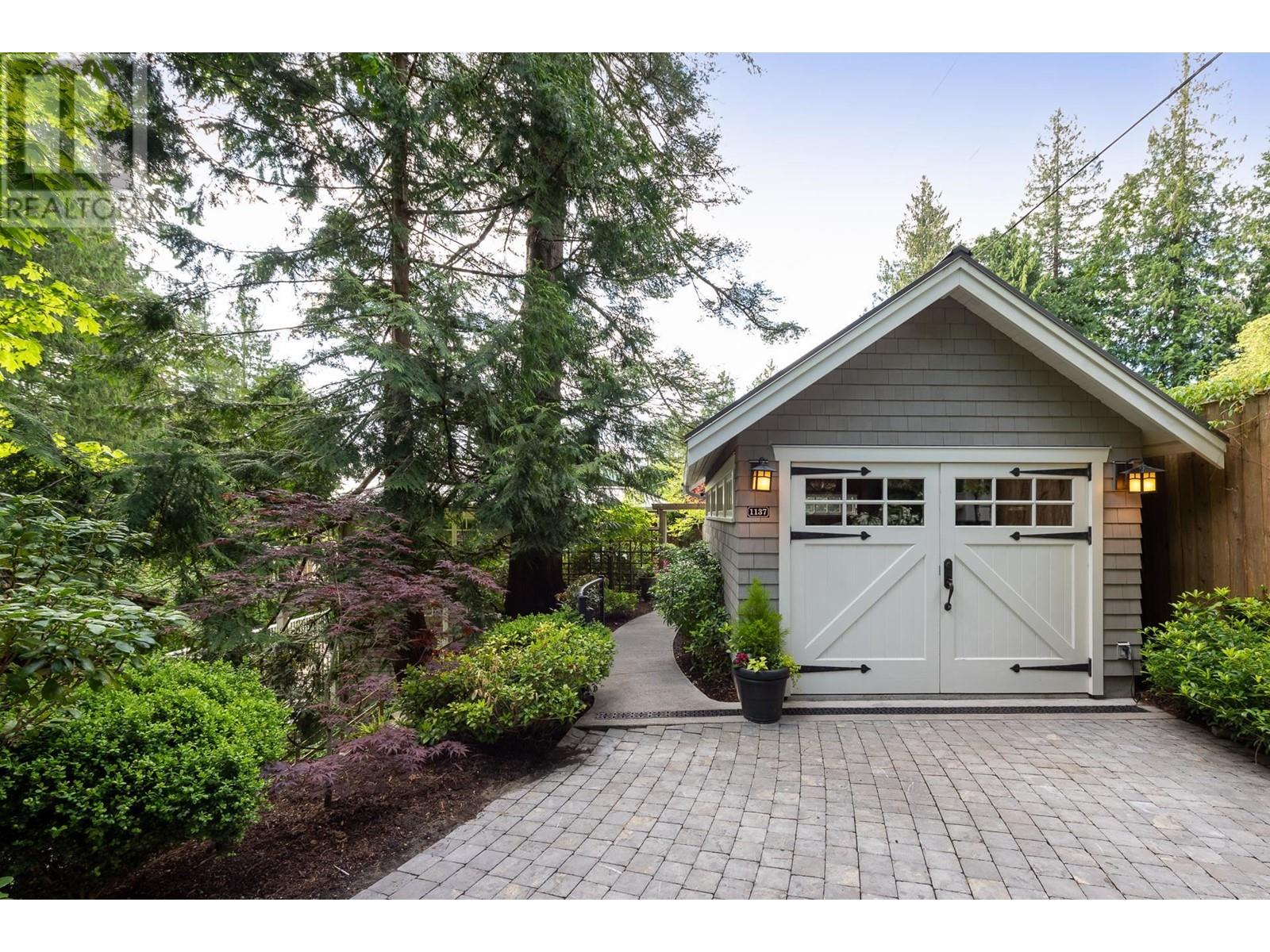 Property at 1137 MILLER ROAD image 2