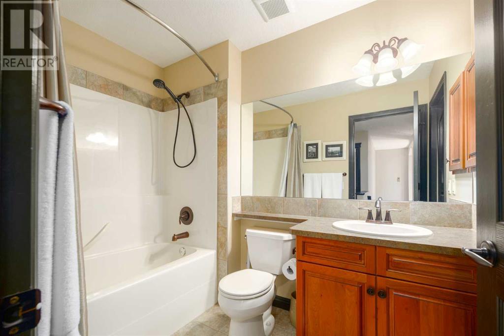 224 Kincora Point Nw, Calgary, Alberta  T3R 0A5 - Photo 39 - A2228160