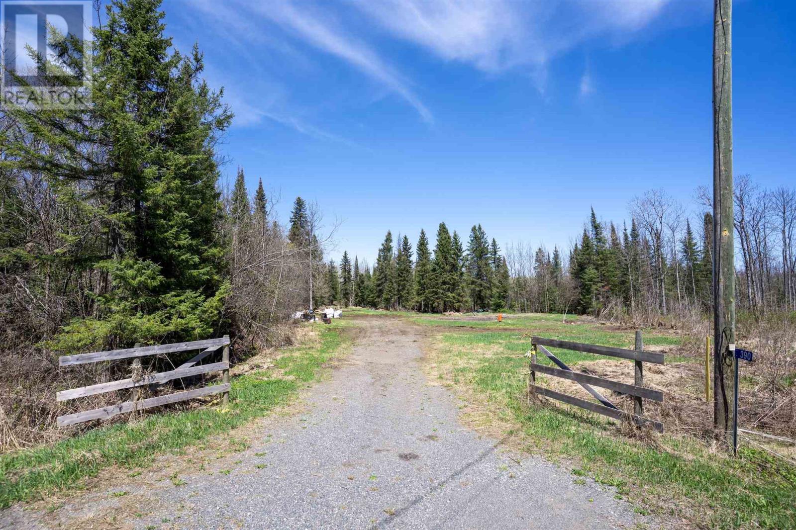 390 Connolly Road, Kakabeka Falls, Ontario  P0T 1W0 - Photo 3 - TB251550