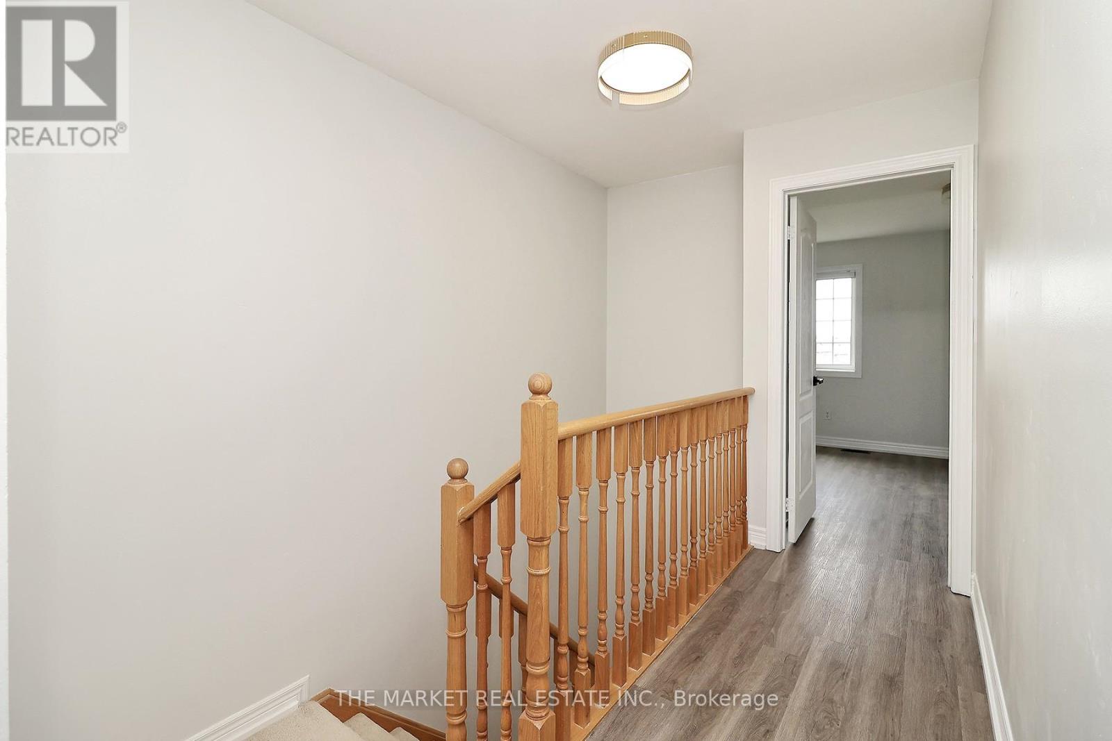 52 Pefferlaw Circle, Brampton, Ontario  L6Y 0K1 - Photo 13 - W12201902