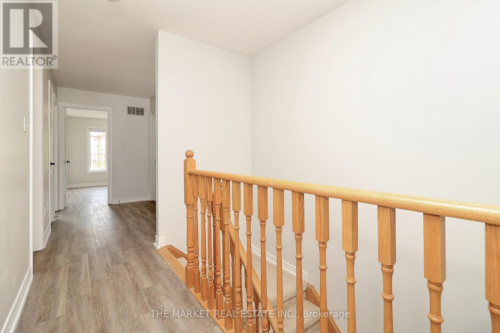 52 Pefferlaw Circle, Brampton, Ontario  L6Y 0K1 - Photo 14 - W12201902