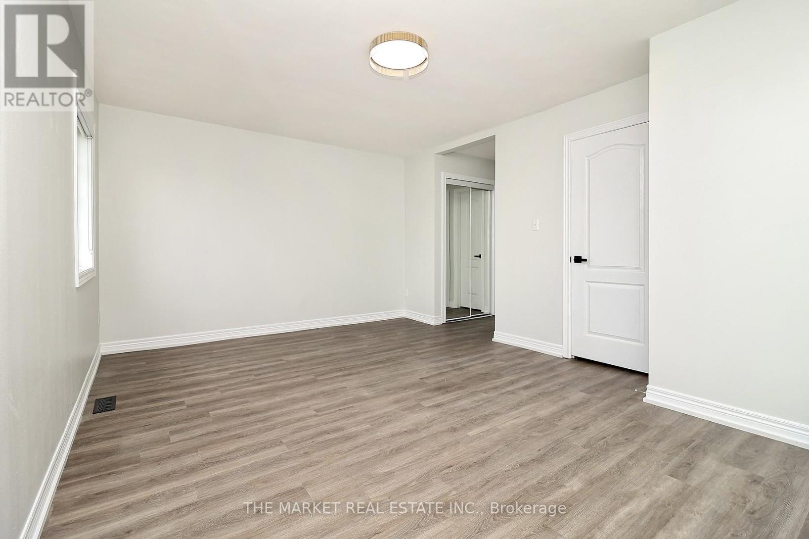 52 Pefferlaw Circle, Brampton, Ontario  L6Y 0K1 - Photo 18 - W12201902
