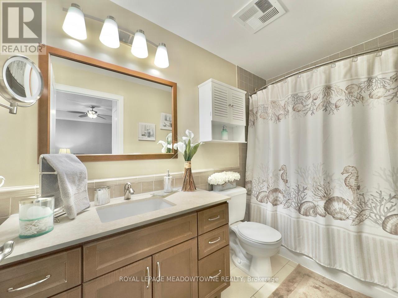 403 - 100 John Street, Brampton, Ontario  L6W 0A8 - Photo 19 - W12201925
