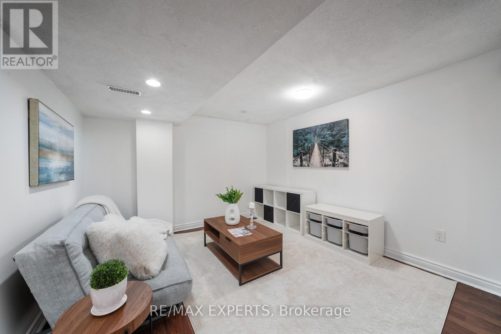 44 Highmore Avenue, Caledon (Bolton East), Ontario  L7E 1V9 - Photo 27 - W12201997