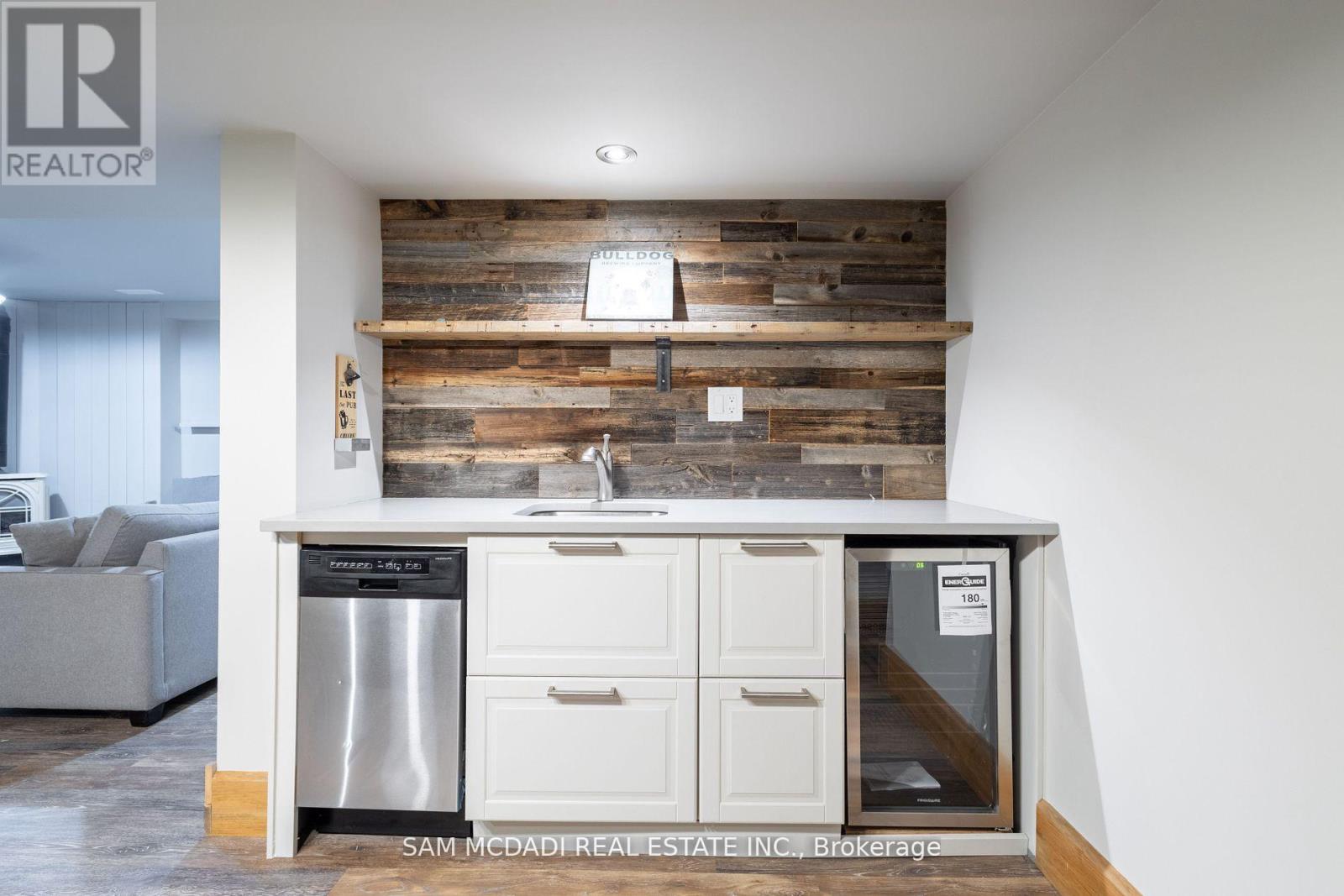 1302 Meredith Avenue, Mississauga (Lakeview), Ontario  L5E 2E7 - Photo 30 - W12202014