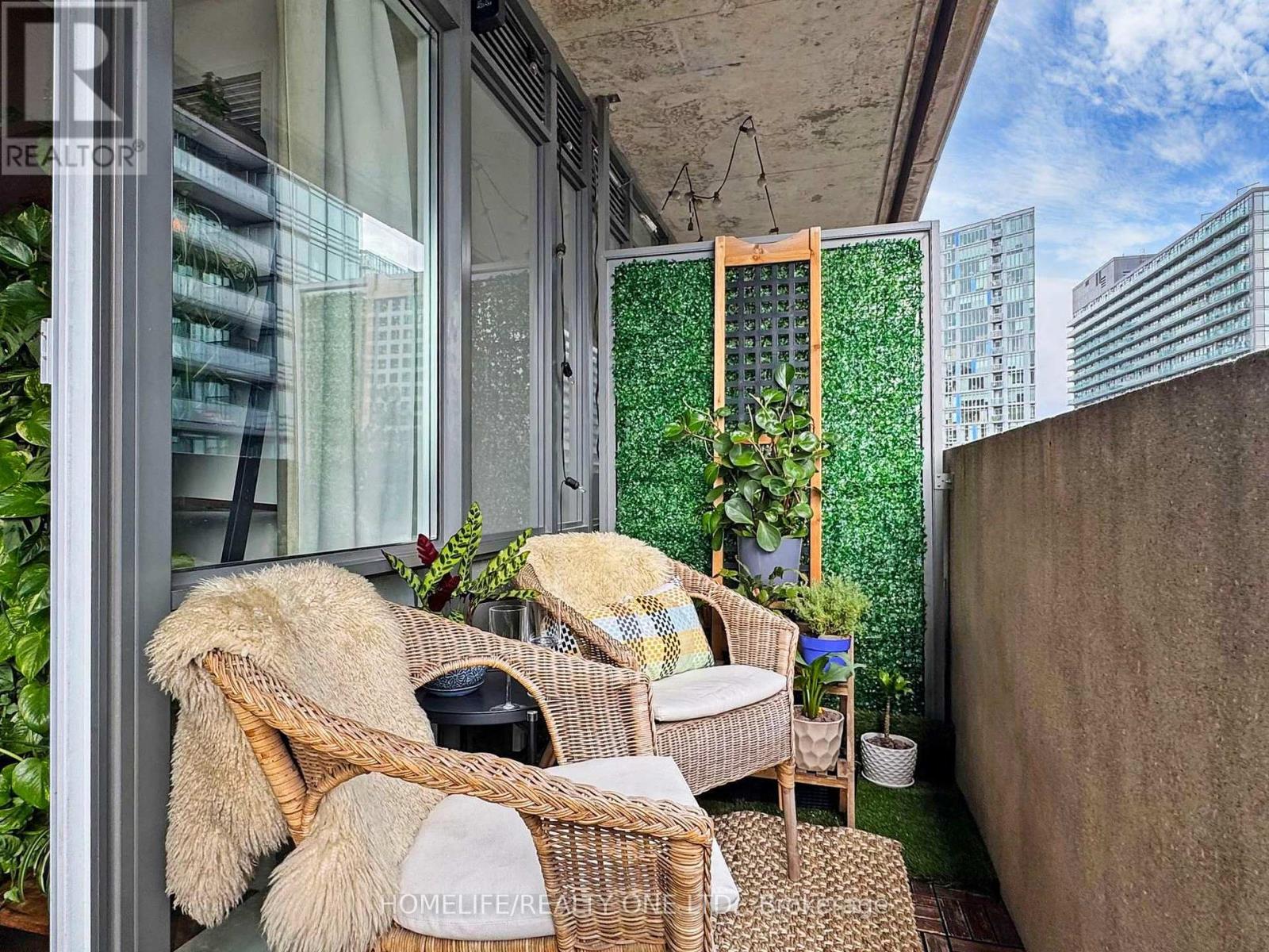 510 - 20 Joe Shuster Way, Toronto (South Parkdale), Ontario  M6K 0A3 - Photo 26 - W12202021
