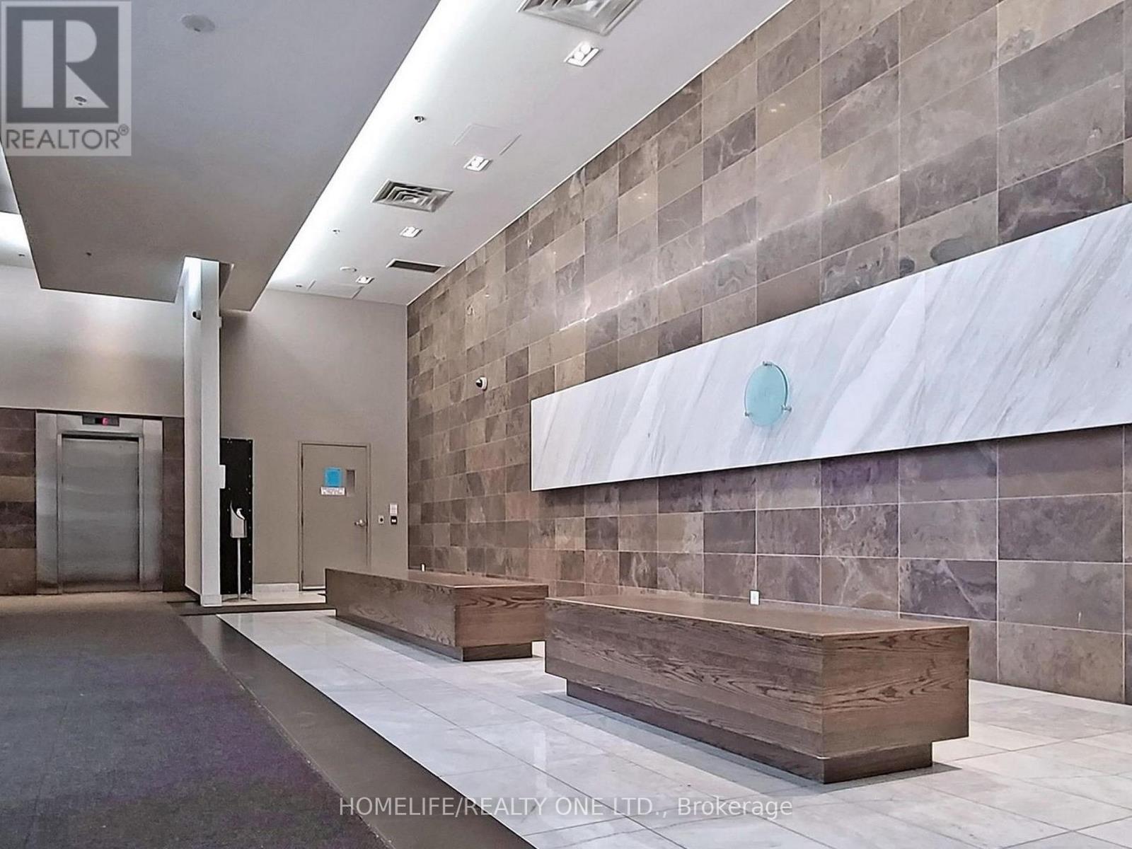 510 - 20 Joe Shuster Way, Toronto (South Parkdale), Ontario  M6K 0A3 - Photo 3 - W12202021
