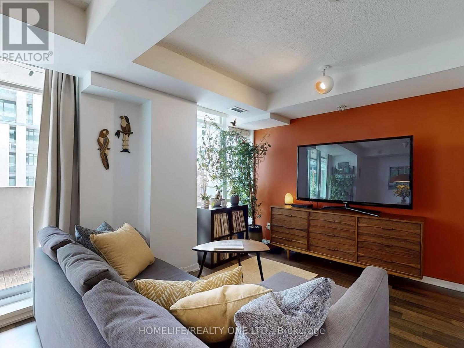 510 - 20 Joe Shuster Way, Toronto, Ontario  M6K 0A3 - Photo 8 - W12202021