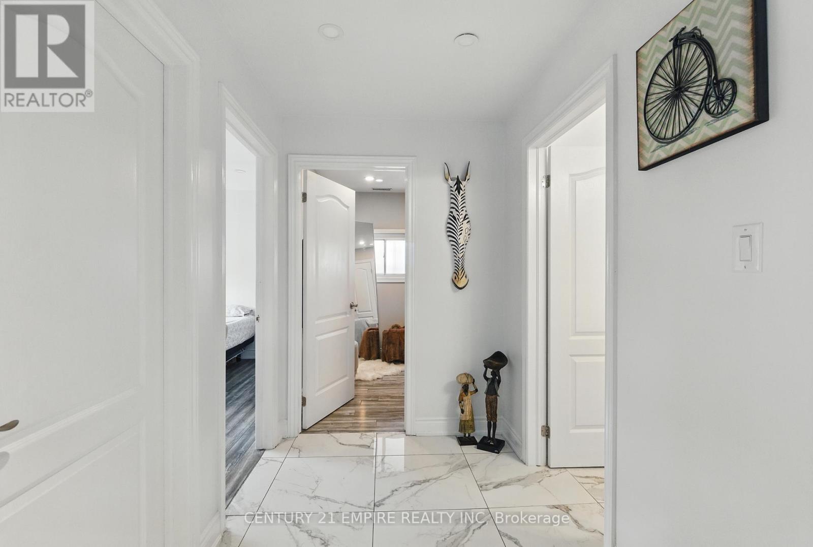 7649 Redstone Road, Mississauga, Ontario  L4T 2B7 - Photo 20 - W12202064