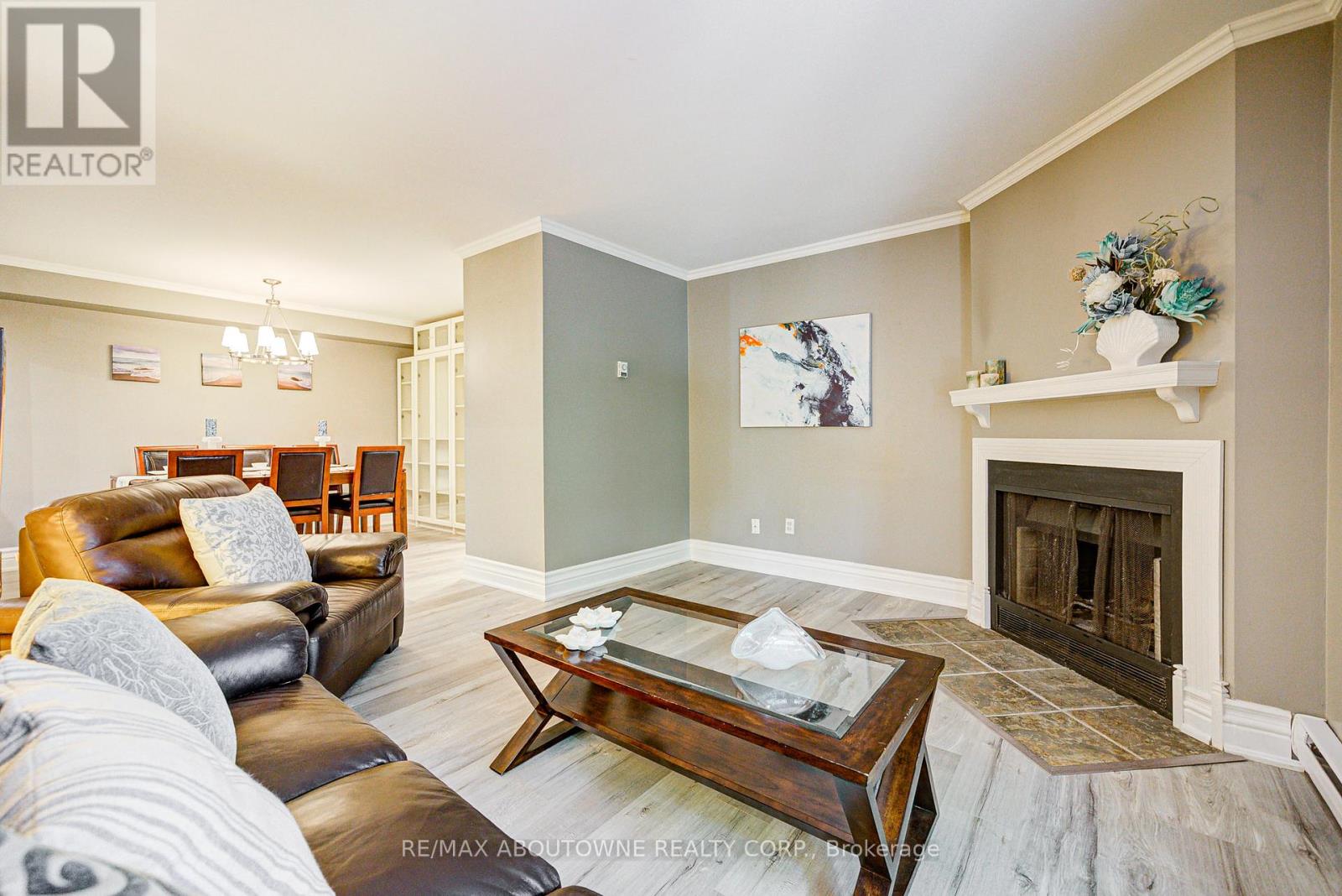 1514 - 1482 Pilgrims Way, Oakville (Ga Glen Abbey), Ontario  L6M 3G7 - Photo 25 - W12202071