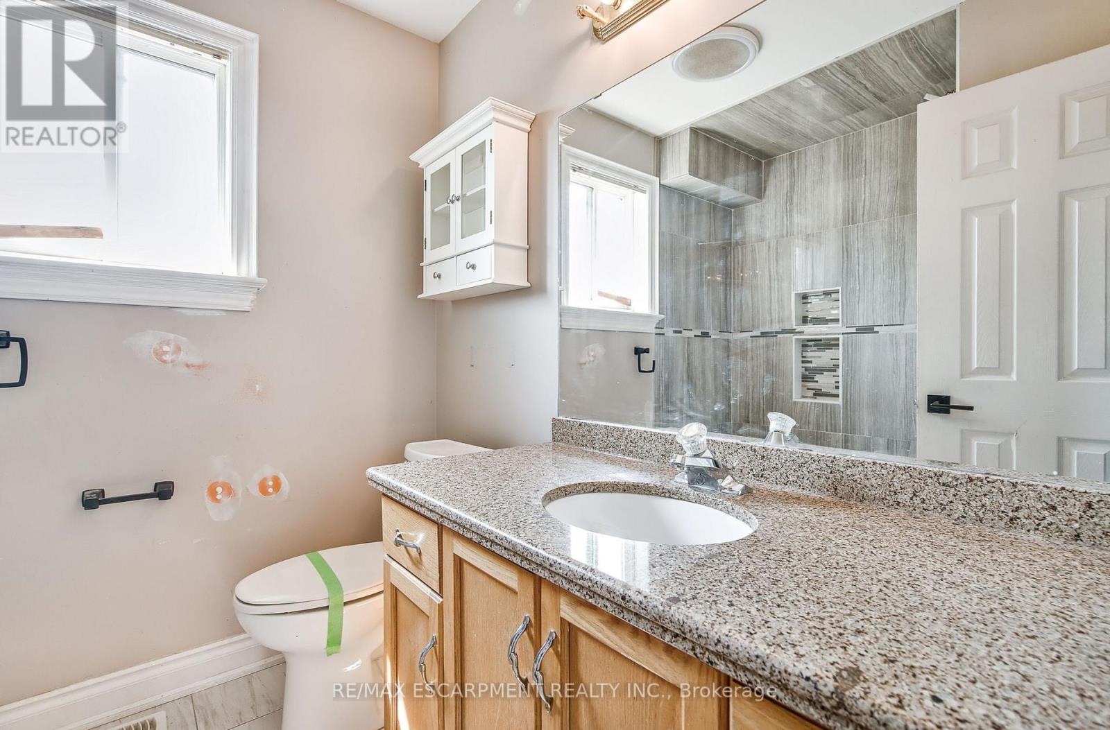 573 Enfield Road, Burlington, Ontario  L7T 2X5 - Photo 23 - W12202082