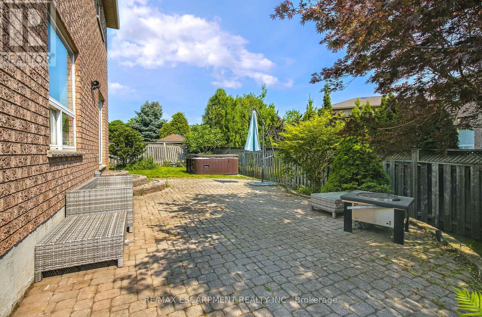 573 Enfield Road, Burlington, Ontario  L7T 2X5 - Photo 34 - W12202082