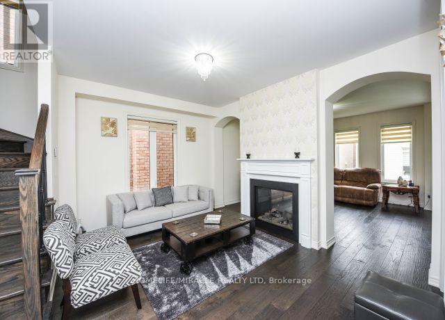 56 Monument Trail, Brampton (Northwest Brampton), Ontario  L7A 4M9 - Photo 35 - W12202104