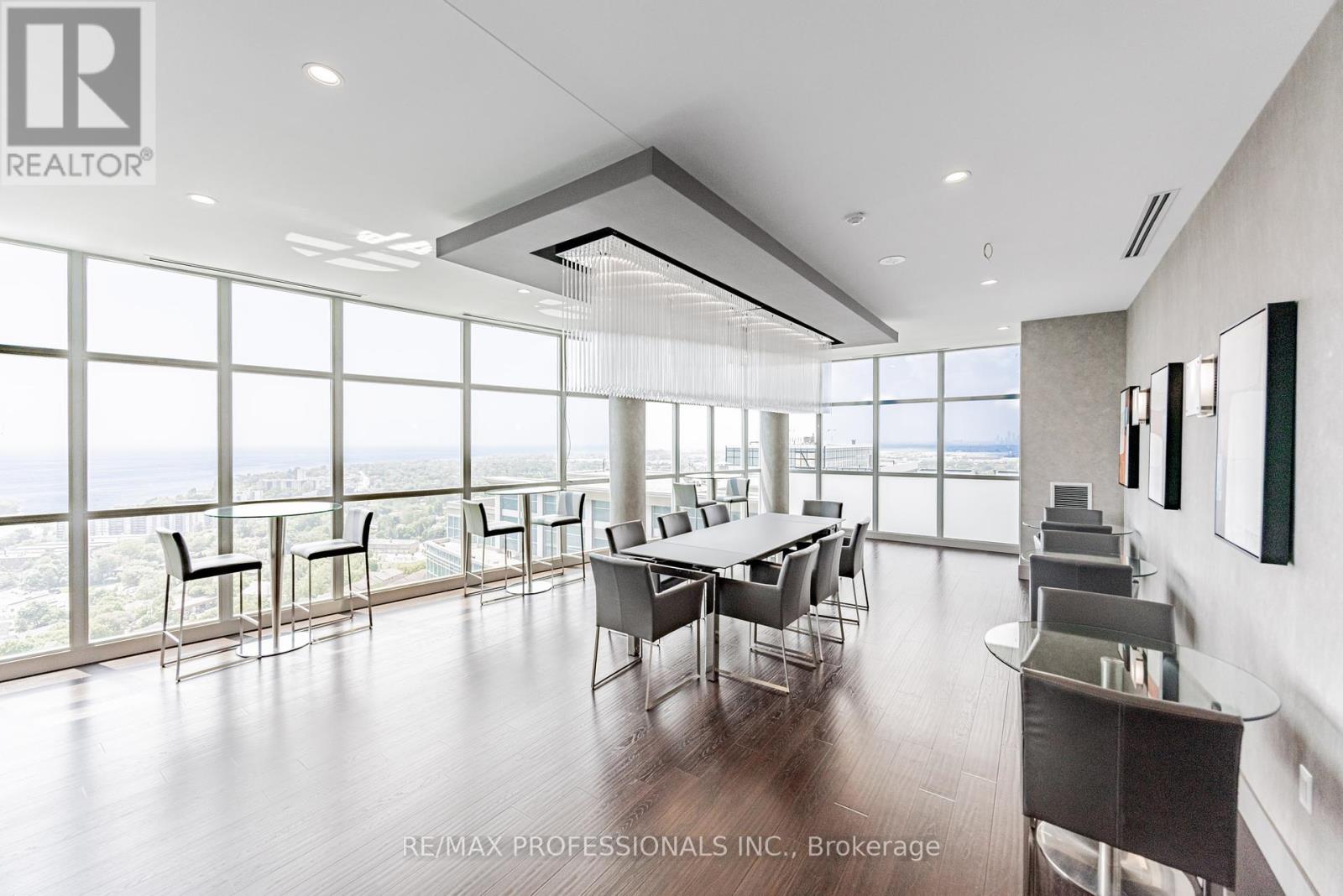 1132 - 165 Legion Road N, Toronto, Ontario  M8Y 0B3 - Photo 13 - W12202112